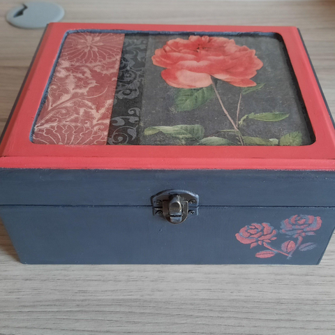 Caja de Té Roja